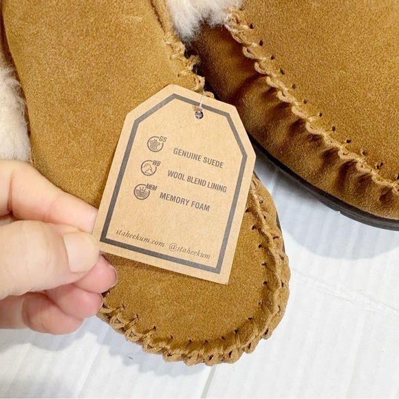 Staheekum Mountain Moccasin Wheat Suede Shearling Slippers Size 7 NWT New Brown - Picture 6 of 11